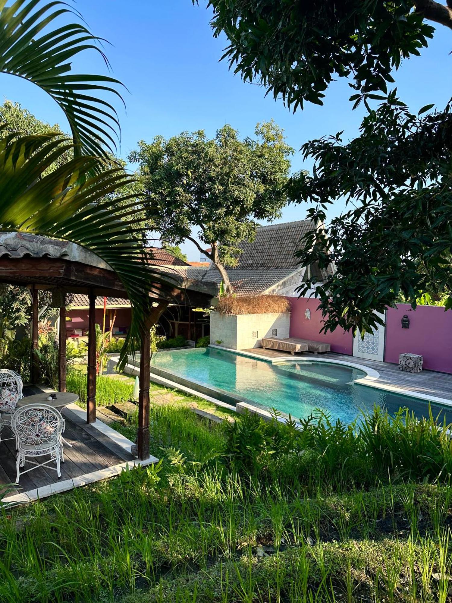Guesthouse Mooz Canggu  Luaran gambar
